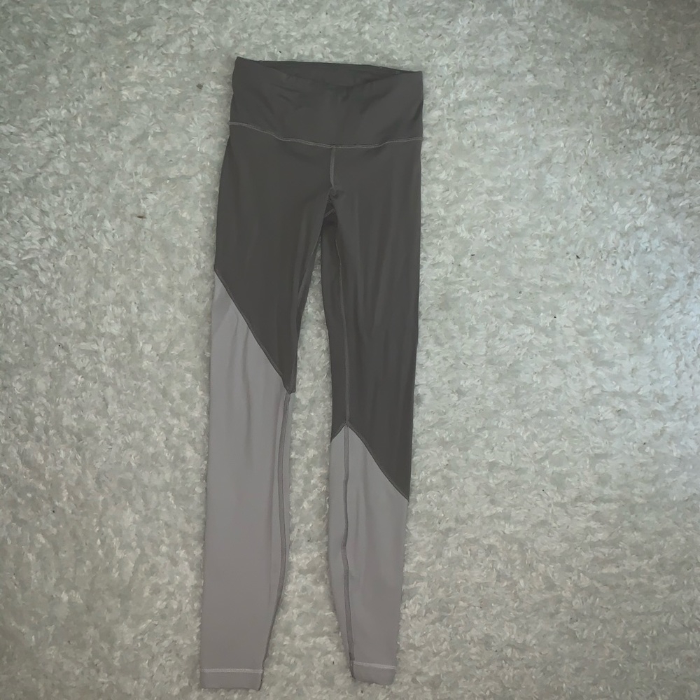 Lululemon Gray and White Leggings